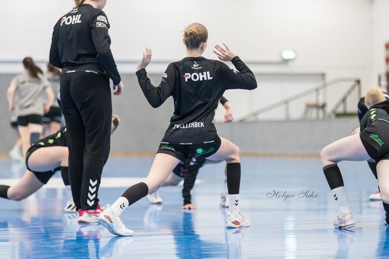 Bild 27 - wBJ TSV Ellerbek - TSV Uetersen : Ergebnis: 15:10